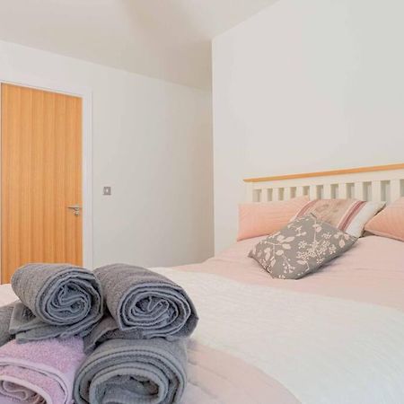 Beautiful 2 Bed In Central Birmingham: A Hidden Gem! Buitenkant foto