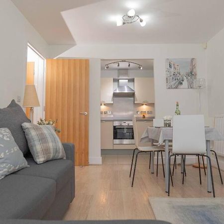 Beautiful 2 Bed In Central Birmingham: A Hidden Gem! Buitenkant foto