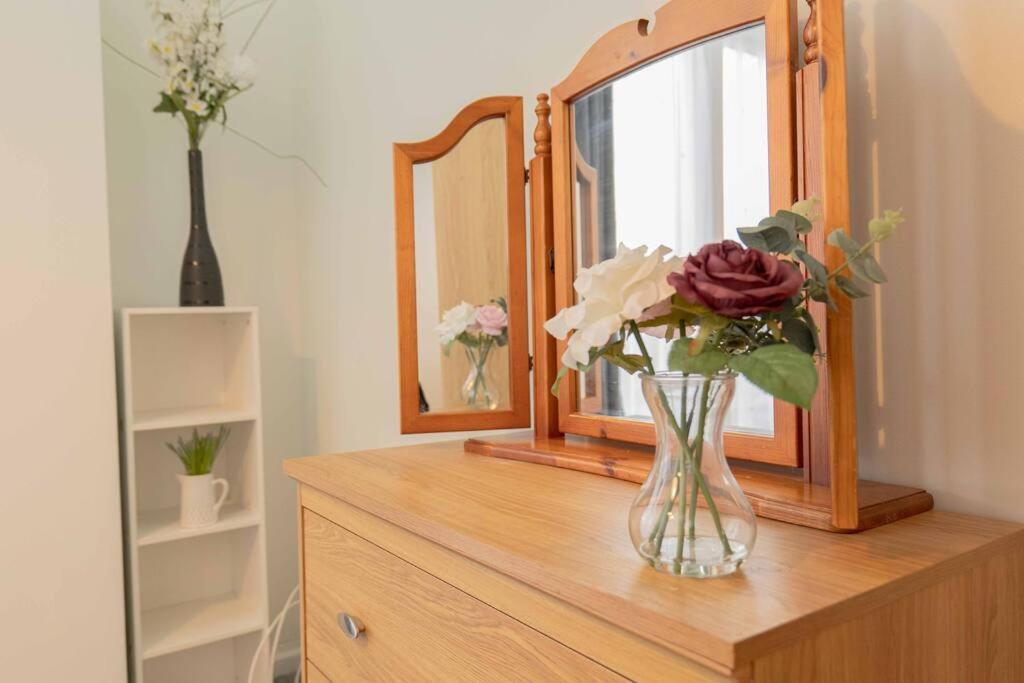 Beautiful 2 Bed In Central Birmingham: A Hidden Gem! Buitenkant foto