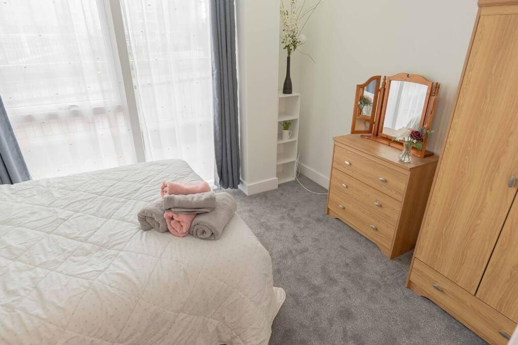 Beautiful 2 Bed In Central Birmingham: A Hidden Gem! Buitenkant foto
